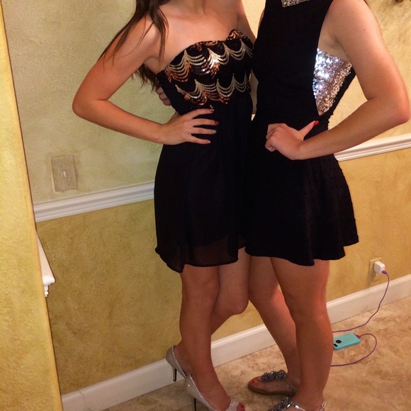 Windsor Balck Sequin Dress - Picture 2 of 2